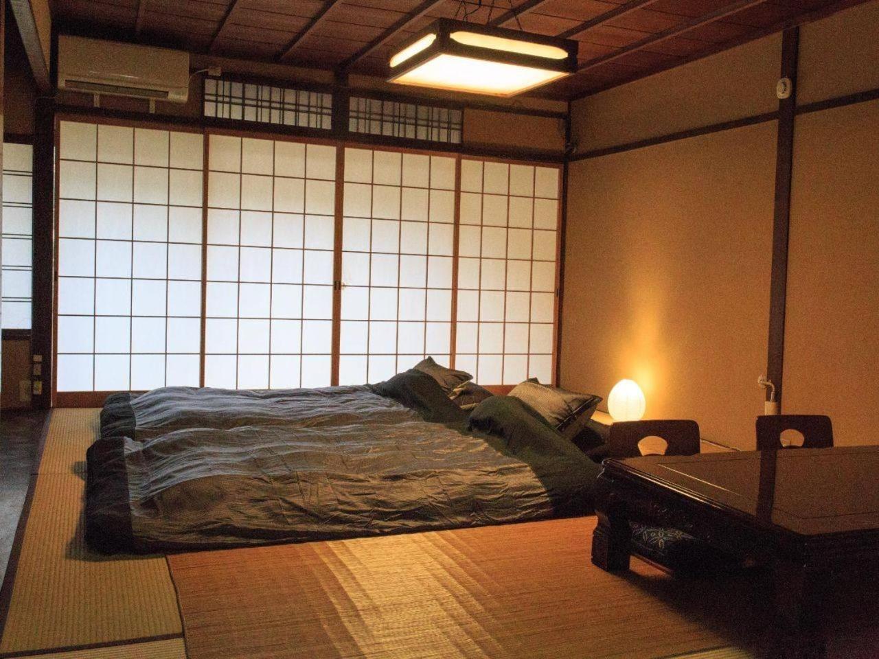 京都二条城近く京町屋120年の歴史に泊まる Quioto Exterior foto