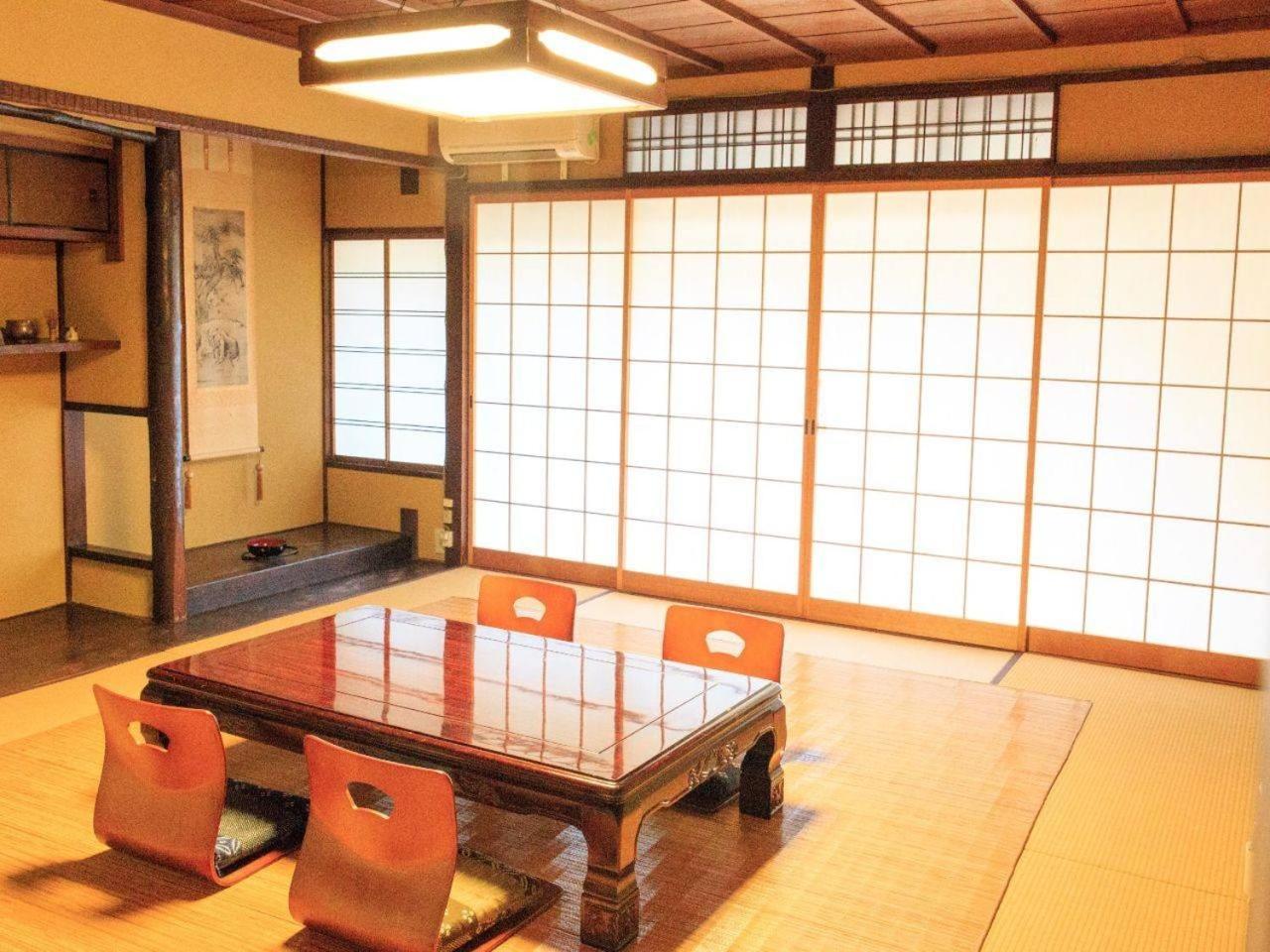 京都二条城近く京町屋120年の歴史に泊まる Quioto Exterior foto